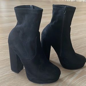 Steve Madden Velvet high heel boots